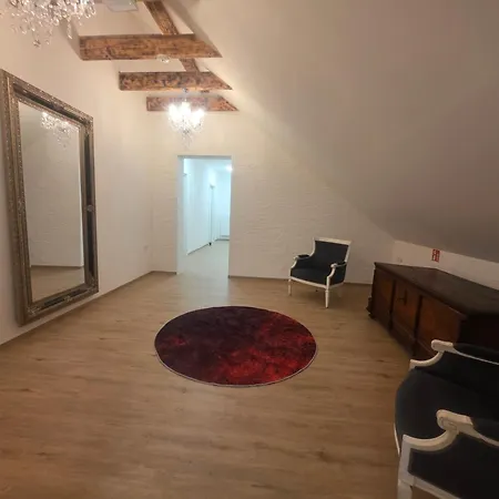 Apartmaji Picasso Design Apartma Verzej