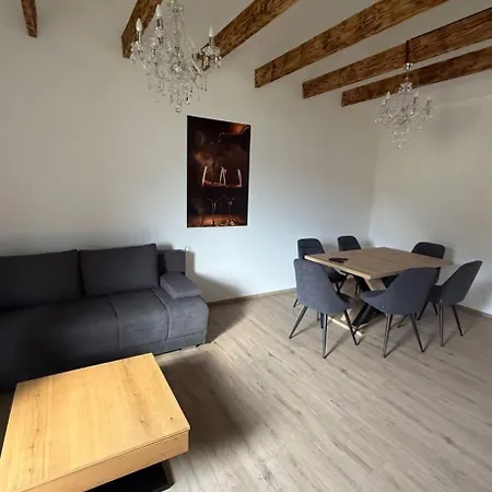 Apartmaji Picasso Design Apartma *